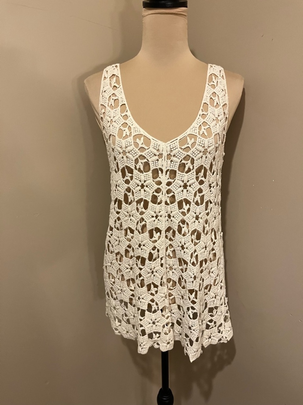 Artisan Ny Cream Crochet Openwork Tank Top, size Small